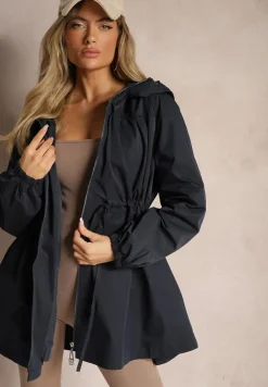 Granatowa Kurtka w Stylu Parki Wiązana w Pasie Nevithia