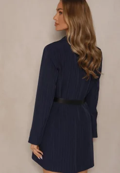 Granatowa Marynarkowa Sukienka z Wiskozą i Usztywnionymi Ramionami w Paski Nevarae