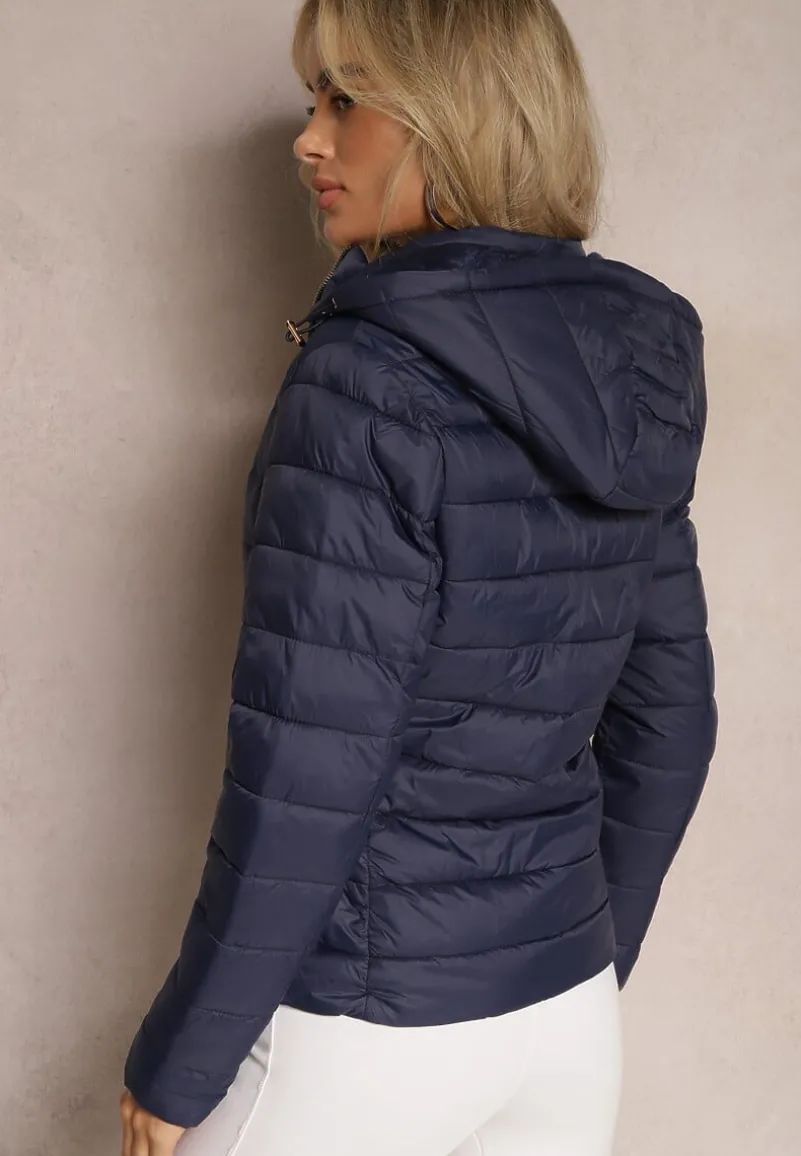 Granatowa Przejściowa Kurtka z Odpinanym Kapturem i Pikowaniem Okluma