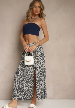 Granatowa Rozkloszowana Spódnica z Wiskozy ze Wsuwanymi Kieszeniami Koselle