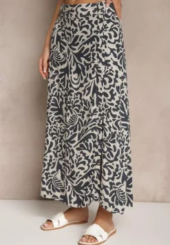 Granatowa Rozkloszowana Spódnica z Wiskozy ze Wsuwanymi Kieszeniami Koselle