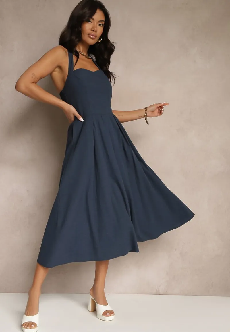 Granatowa Rozkloszowana Sukienka z Bawełną i Wiskozą na Szyję Kinulia