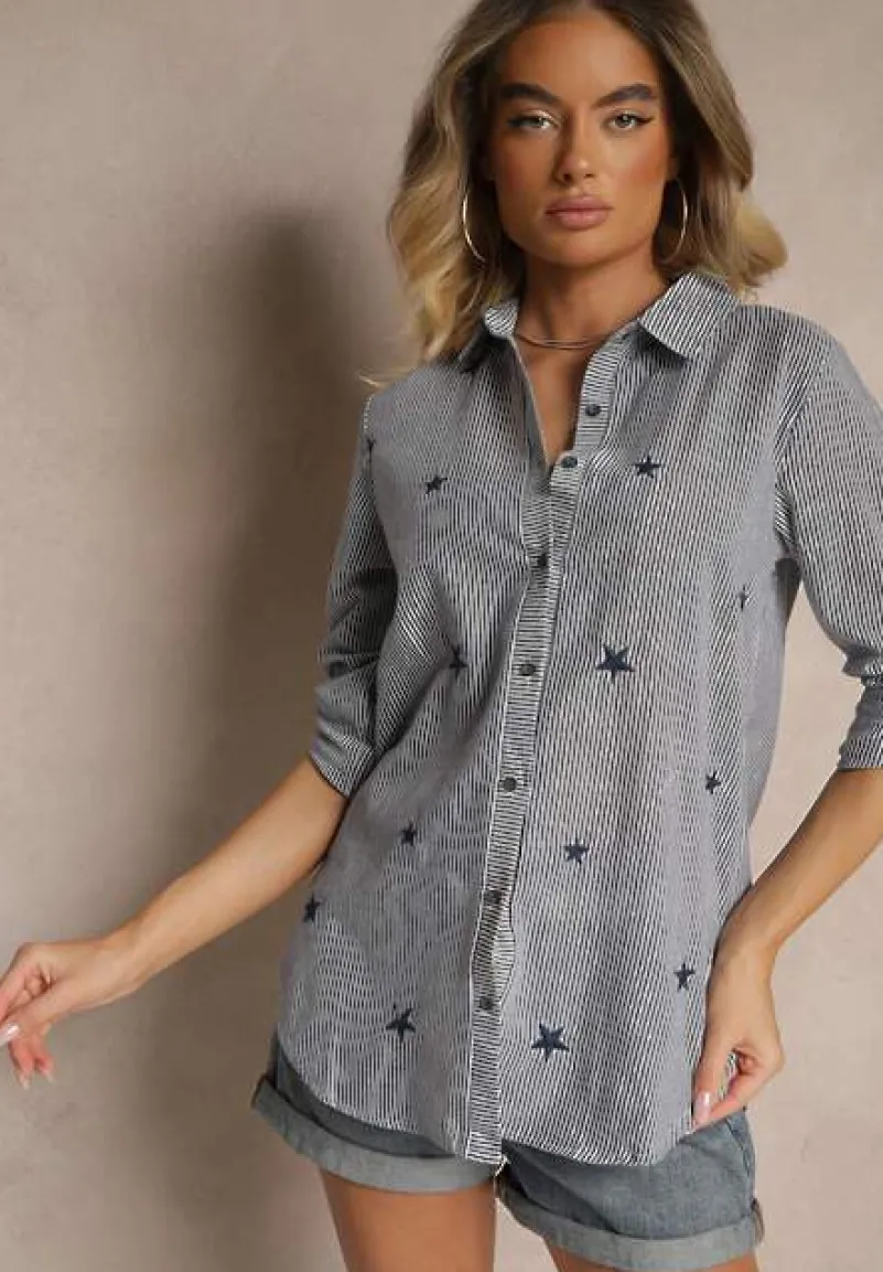 Granatowa Wiskozowa Koszula o Klasycznym Kroju z Rozcięciami i Haftem Uliavia