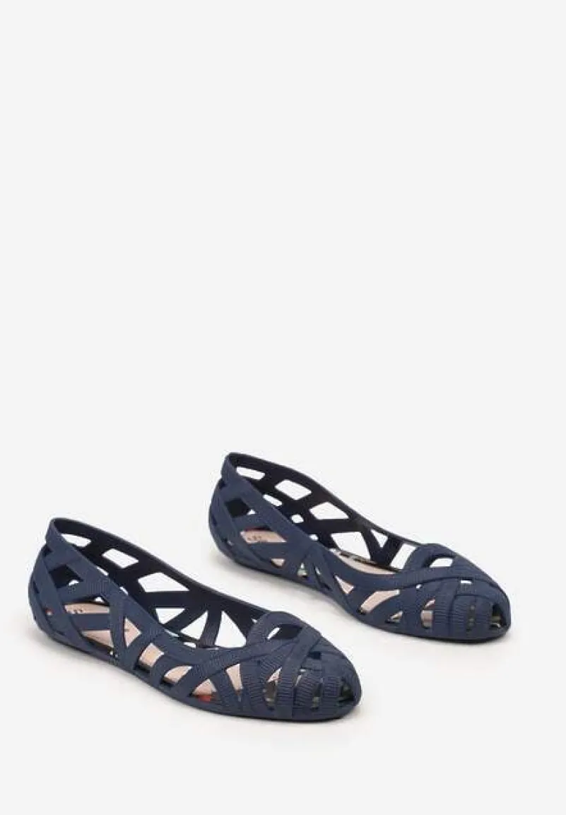 Granatowe Balerinki Ozdobione Wycięciami na Cholewce Sylaria