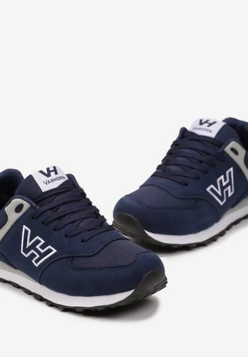 Granatowe Buty Sportowe z Imitacji Zamszu z Naszywką Lysadna