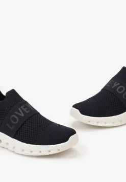Granatowe Buty Sportowe z Napisem LOVE i Elastyczną Cholewką Alaissa