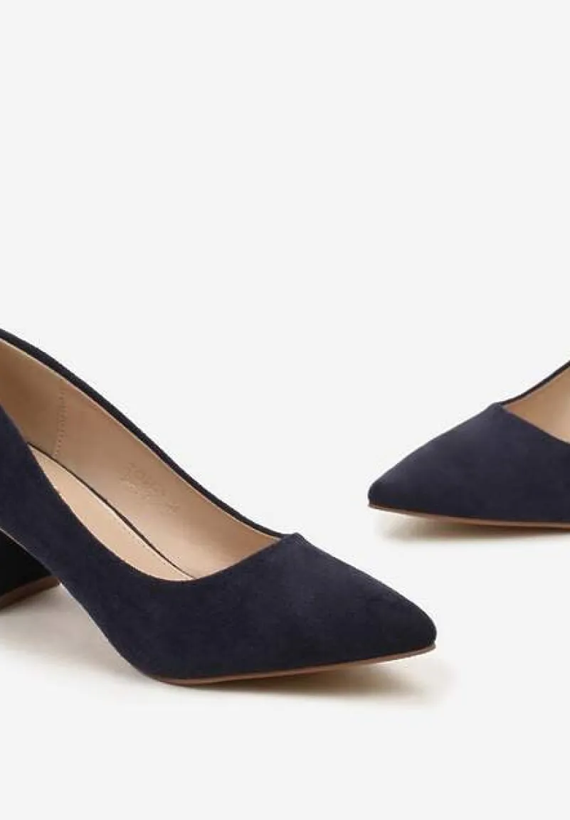 Granatowe Czółenka z Ekozamszu na Niewysokim Słupku Lelalla