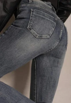 Granatowe Jeansy z Bawełny o Fasonie Dzwonów Divinea