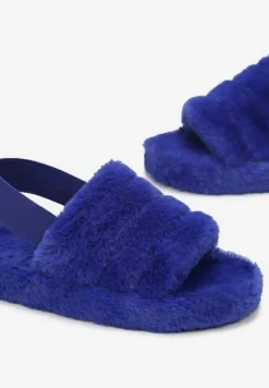 Granatowe Kapcie Pikowane z Pluszowego Futerka Zaliyne
