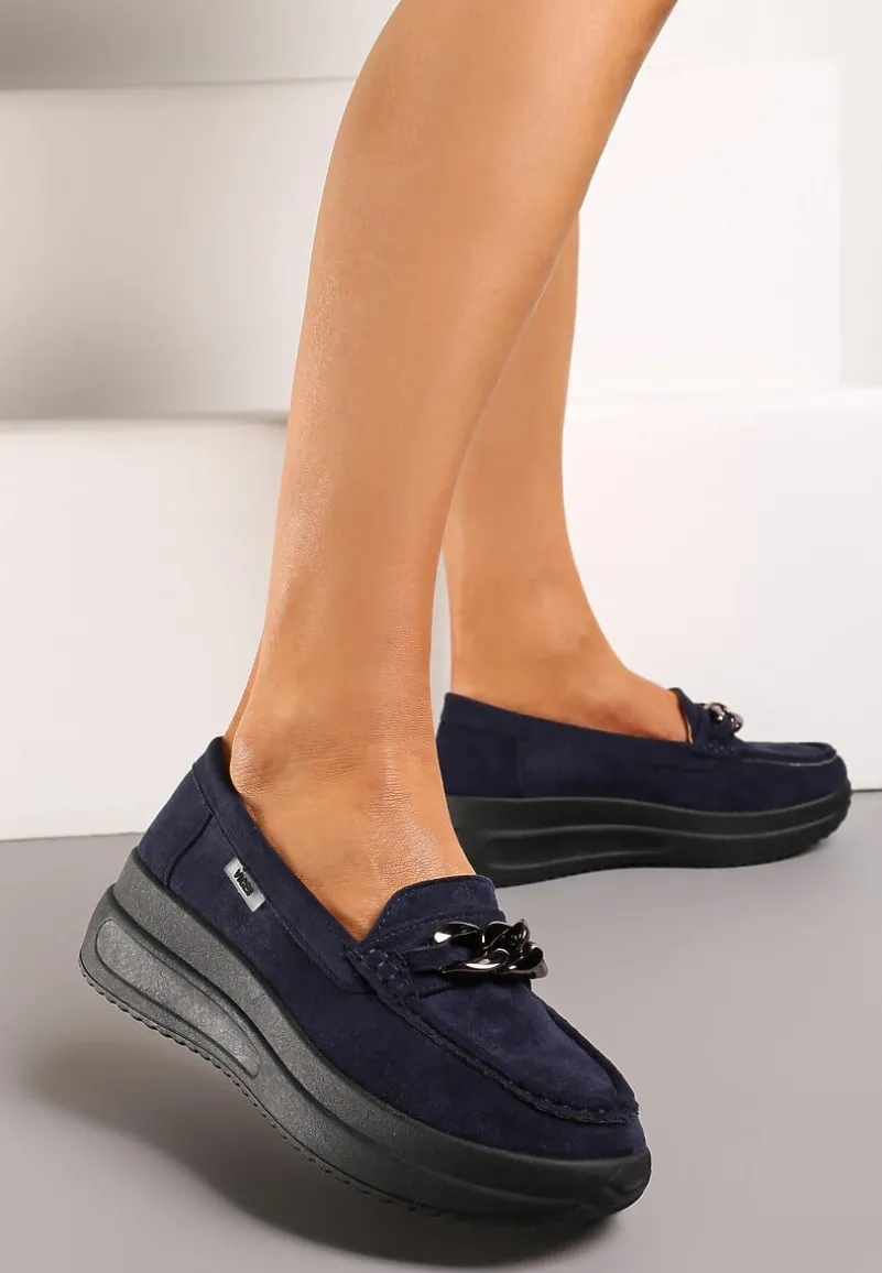 Granatowe Mokasyny z Łańcuszkiem na Wysokiej Platformie Iracana