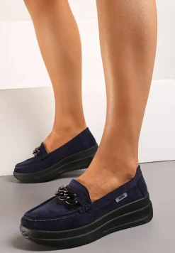 Granatowe Mokasyny z Łańcuszkiem na Wysokiej Platformie Iracana