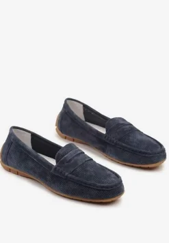 Granatowe Mokasyny ze Skóry Naturalnej Zdobione Perforacją Revaya