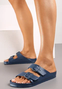 Granatowe Płaskie Klapki z Pianki z Ozdobnymi Klamerkami Neldine