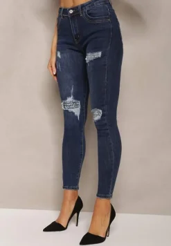 Granatowe Skinny Jeansy z Bawełny Ozdobione Napisami i Przetarciami Annaca