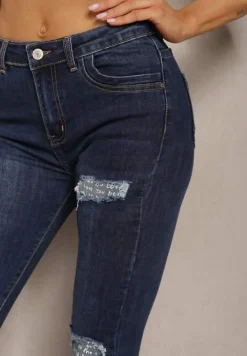 Granatowe Skinny Jeansy z Bawełny Ozdobione Napisami i Przetarciami Annaca