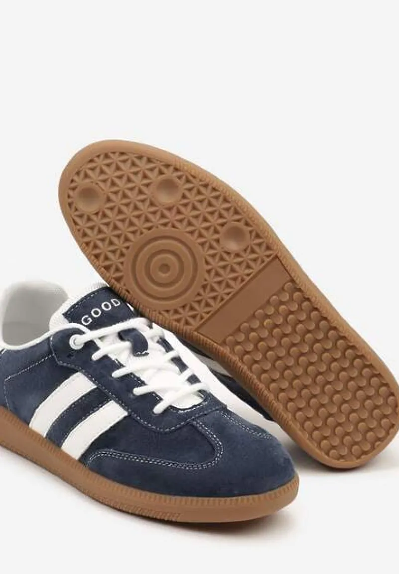 Granatowe Sneakersy ze Skóry Naturalnej na Płaskiej Podeszwie Wykończone Paskami Navinda