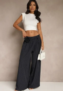 Granatowe Spodnie Palazzo High Waist Ozdobione Broszką Kwiatem Folassea