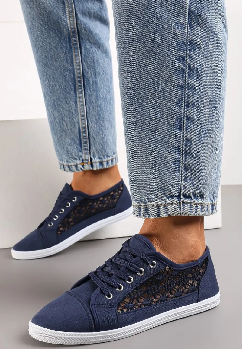 Granatowe Tenisówki z Ażurowymi Wstawkami Po Bokach Salessa