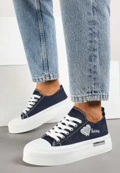 Granatowe Trampki na Platformie z Ozdobnym Napisem i Sercem Laviere
