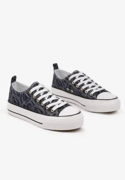 Granatowe Trampki na Platformie Zdobione Wzorem w Serca Gonavith