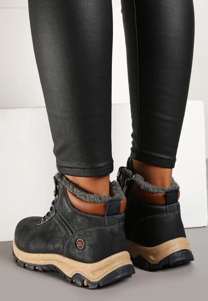 Granatowo-Brązowe Ocieplane Trapery na Płaskiej Podeszwie ze Sznurowaniem i Przeszyciami Temilune