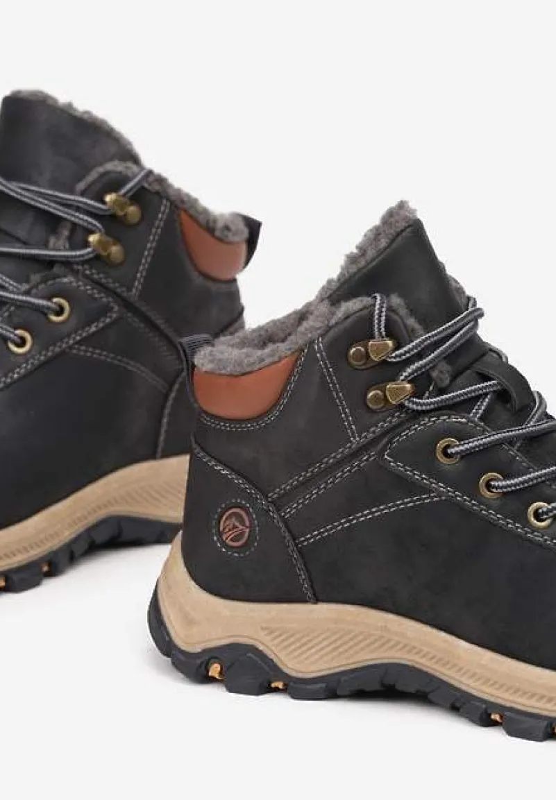 Granatowo-Brązowe Ocieplane Trapery na Płaskiej Podeszwie ze Sznurowaniem i Przeszyciami Temilune