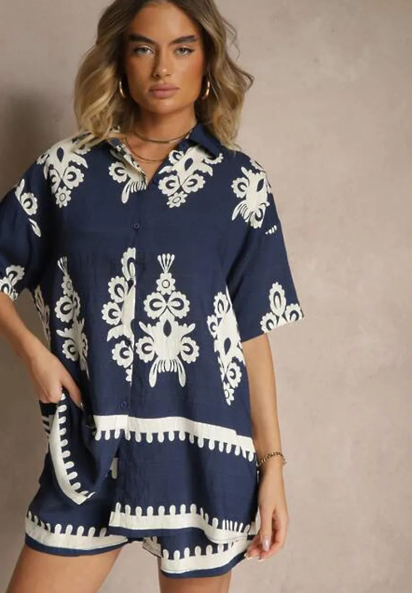 Granatowy Komplet z Rustykalnym Wzorem z Szortami i Koszulą Tosnea