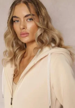 Jasnobeżowa Bluza ze Sztucznym Futerkiem i Kapturem oraz Kieszeniami Creactia