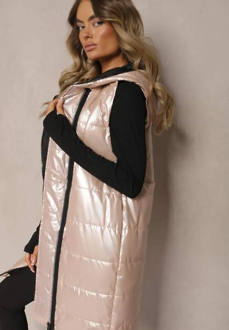 Jasnobeżowa Długa Kamizelka Pikowana z Naszywką i Kapturem Mevianis