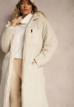 Jasnobeżowa Długa Kurtka z Kapturem o Dwustronnym Kroju z Pikowaniem i Futrzaną Podszewką Ilvirra