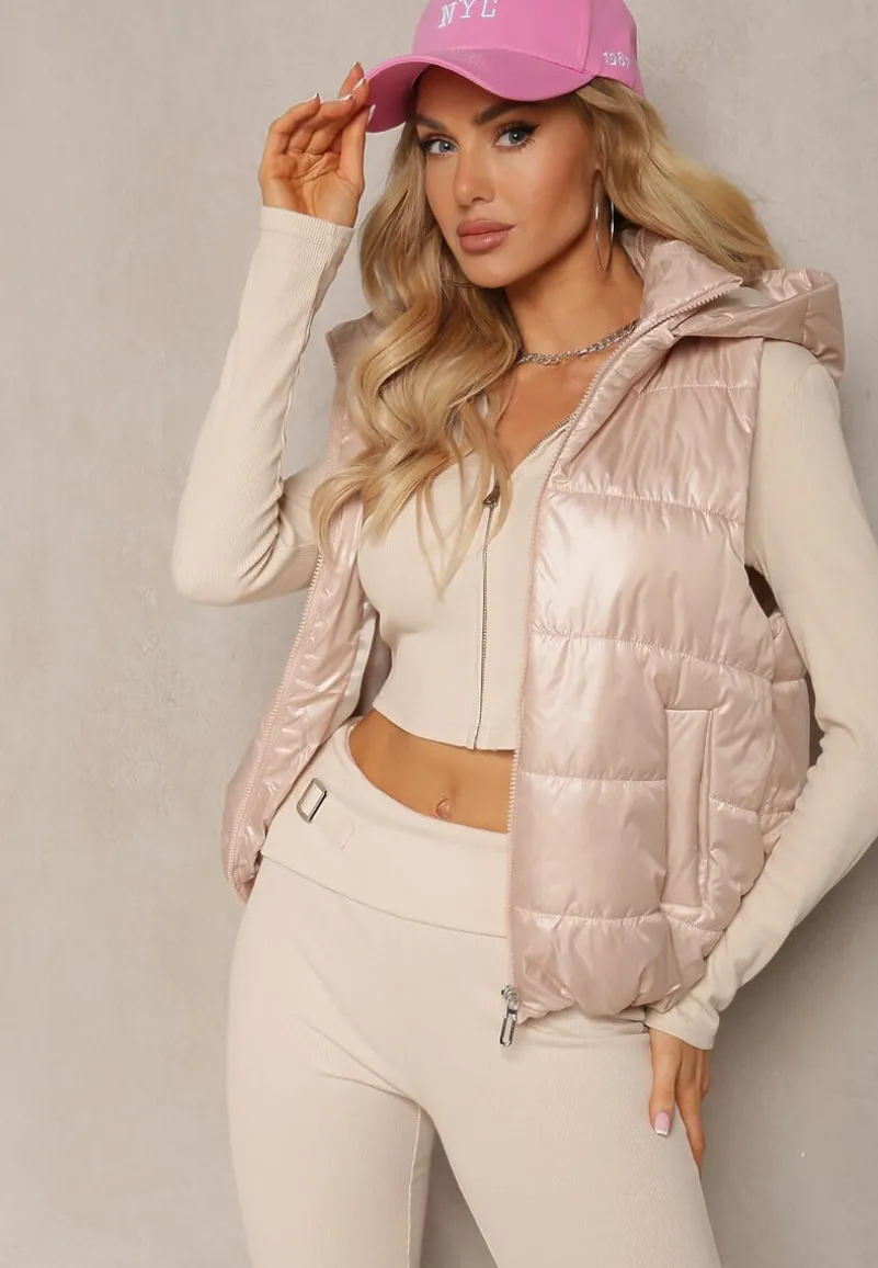 Jasnobeżowa Kamizelka z Odpinanym Kapturem i Ozdobnym Pikowaniem Akkendia