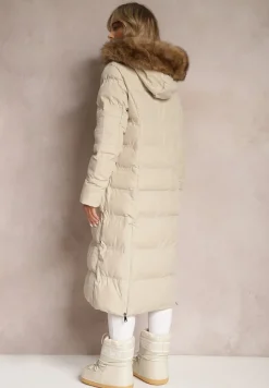 Jasnobeżowa Kurtka Płaszcz z Poziomym Pikowaniem i Kapturem z Futerkiem Eclissi
