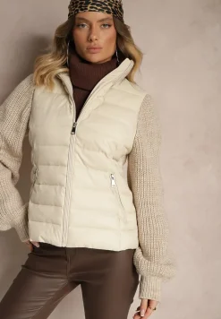 Jasnobeżowa Kurtka ze Sweterkowego Materiału i z Ozdobnym Pikowaniem Vertinae