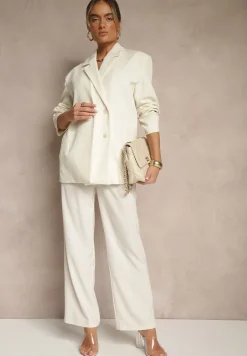 Jasnobeżowa Marynarka o Pudełkowym Kroju Usztywnionymi Ramionami Sonarieta