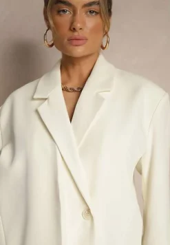 Jasnobeżowa Marynarka o Pudełkowym Kroju Usztywnionymi Ramionami Sonarieta