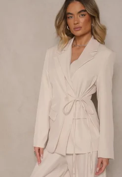 Jasnobeżowa Marynarka Ozdobiona Wiązaniem z Boku Lunorisa