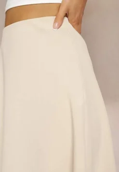 Jasnobeżowa Midi Spódnica Rozkloszowana o Klasycznym Fasonie Namettia