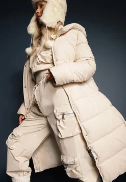 Jasnobeżowa Pikowana Długa Kurtka Płaszcz z Kapturem i Napami Tisima