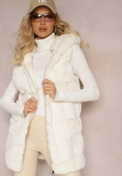 Jasnobeżowa Pikowana Kamizelka z Futerka z Kapturem i Kieszeniami Albarosa