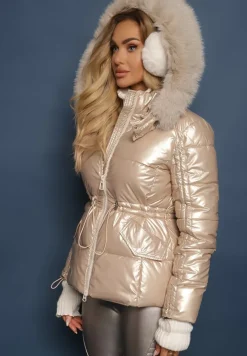 Jasnobeżowa Pikowana Kurtka z Szerokim Kapturem z Futrzanym Kołnierzem Domenica