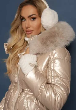 Jasnobeżowa Pikowana Kurtka z Szerokim Kapturem z Futrzanym Kołnierzem Domenica