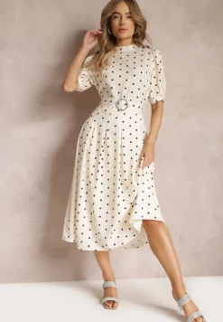 Jasnobeżowa Rozkloszowana Sukienka Midi z Gumką w Pasie i Ozdobnym Paskiem z Klamrą Abennita