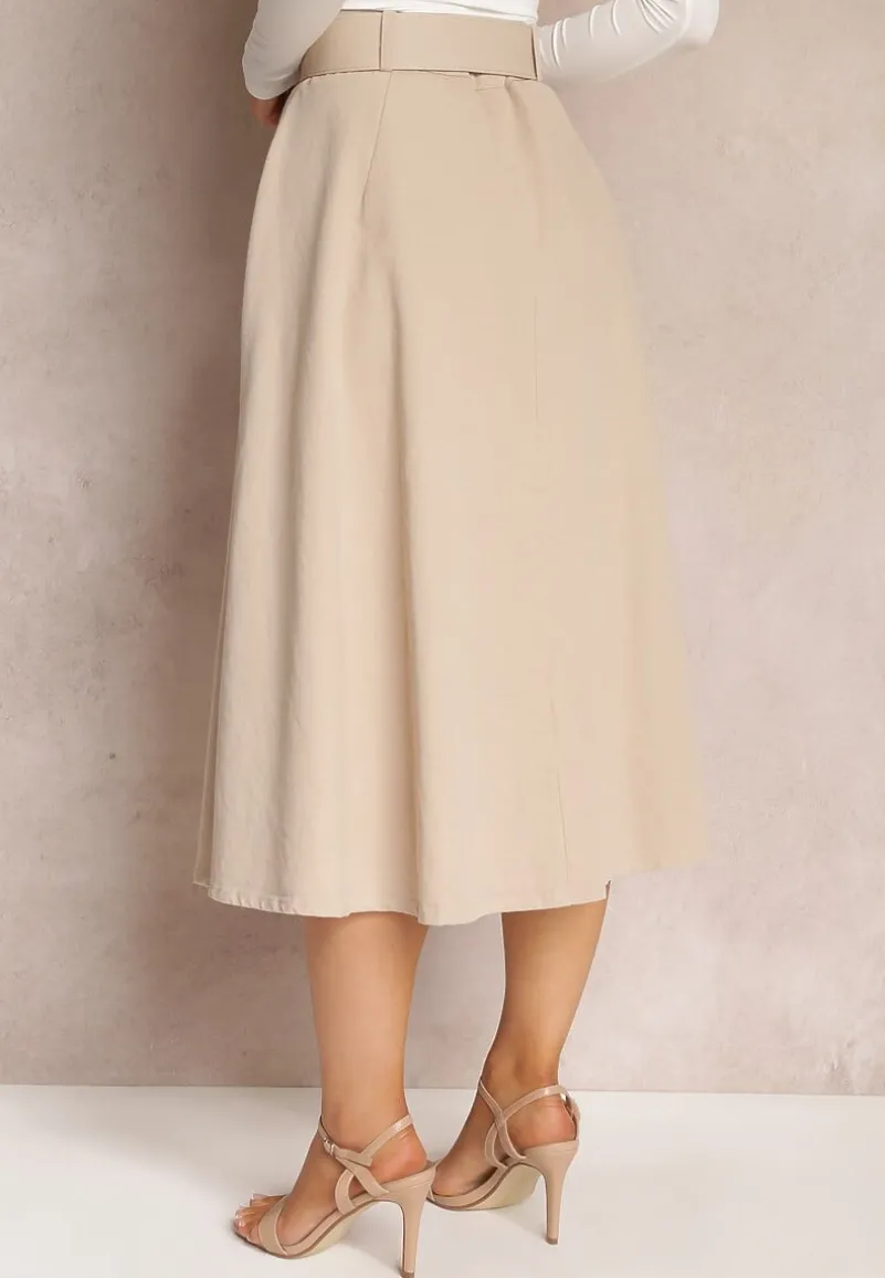 Jasnobeżowa Trapezowa Spódnica Midi z Rozkloszowanym Dołem i Paskiem z Klamerką z Bawełny Marydevi