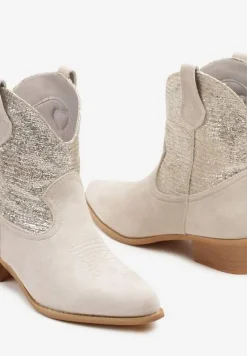 Jasnobeżowe Botki Typu Kowbojki na Niskim Obcasie Elearisha