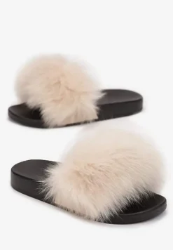 Jasnobeżowe Klapki z Futrem Turtlefeather