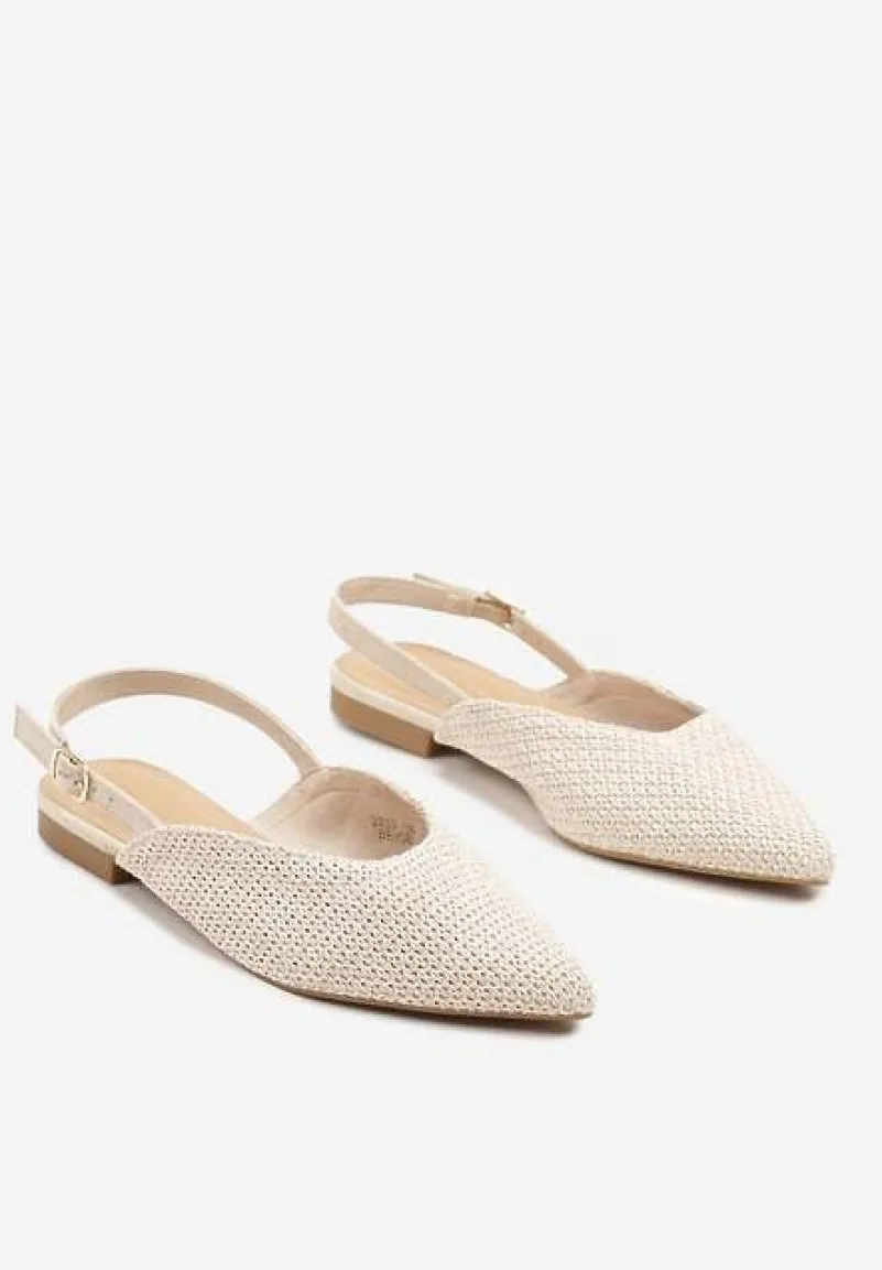Jasnobeżowe Sandały na Płaskiej Podeszwie Typu Slingback z Ażurową Cholewką Florabia