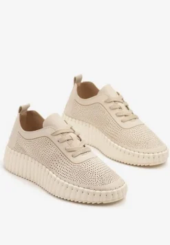 Jasnobeżowe Sneakersy na Tłoczonej Platformie z Ażurową Cholewką Ronfira