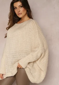 Jasnobeżowy Luźny Sweter Dzianinowy w Stylu Ponczo Nattava