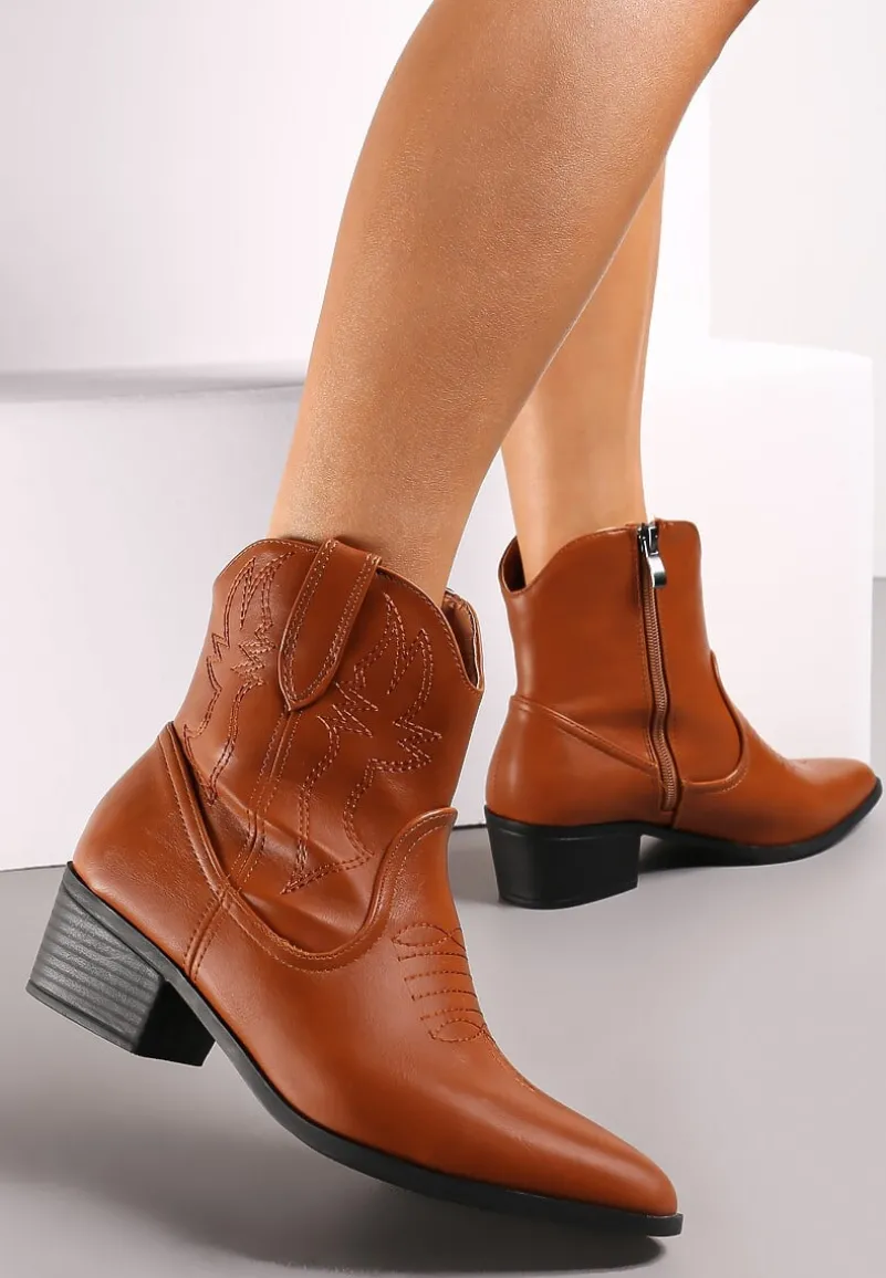 Jasnobrązowe Botki Kowbojki z Ozdobnymi Przeszyciami na Niskim Obcasie Aderba