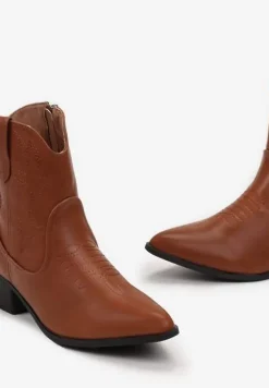 Jasnobrązowe Botki Kowbojki z Ozdobnymi Przeszyciami na Niskim Obcasie Aderba